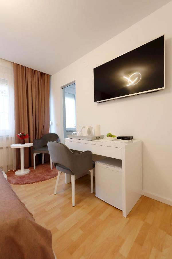 Rosita Deluxe Rooms Zadar Bagian luar foto