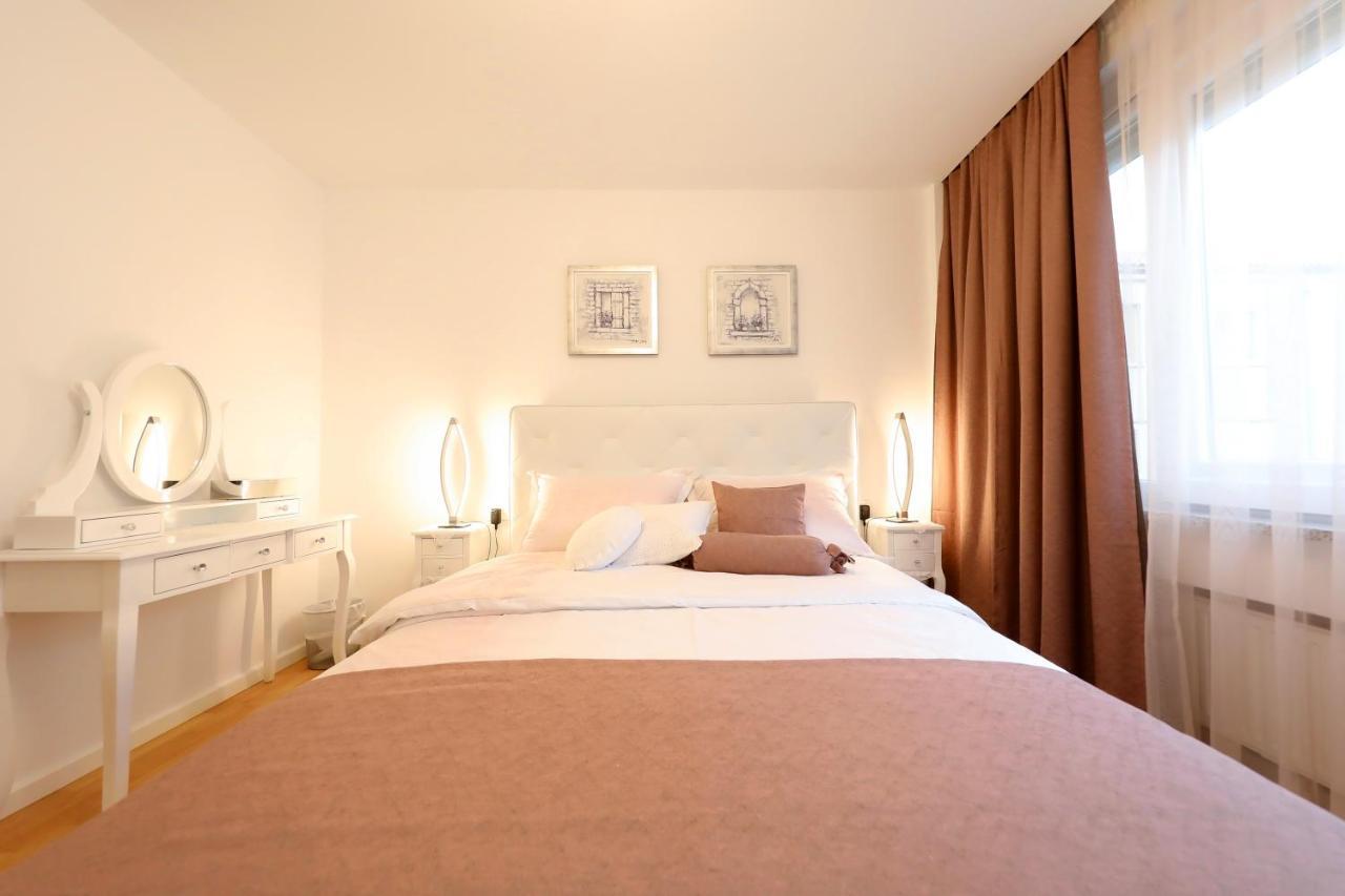 Rosita Deluxe Rooms Zadar Bagian luar foto