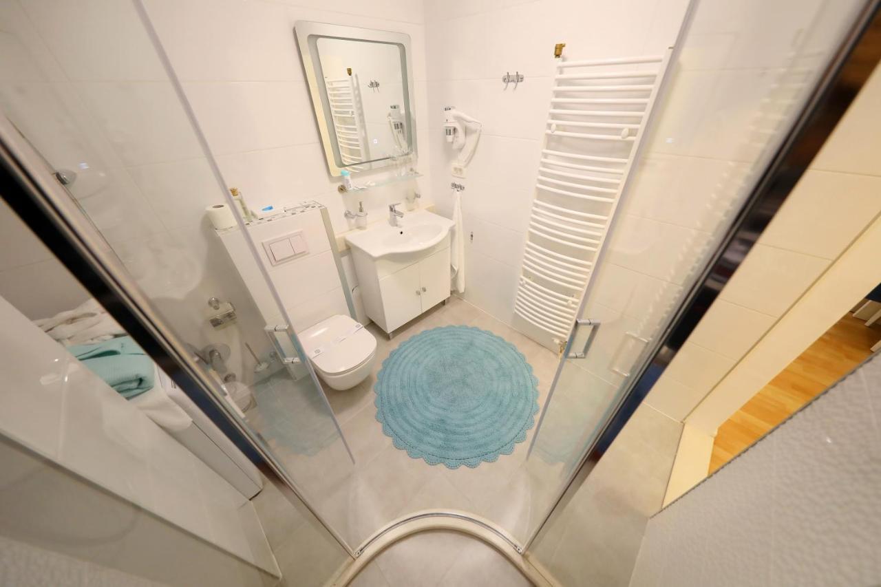 Rosita Deluxe Rooms Zadar Bagian luar foto