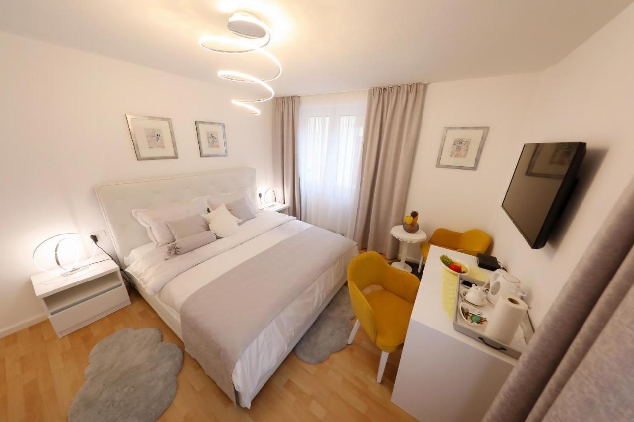 Rosita Deluxe Rooms Zadar Bagian luar foto
