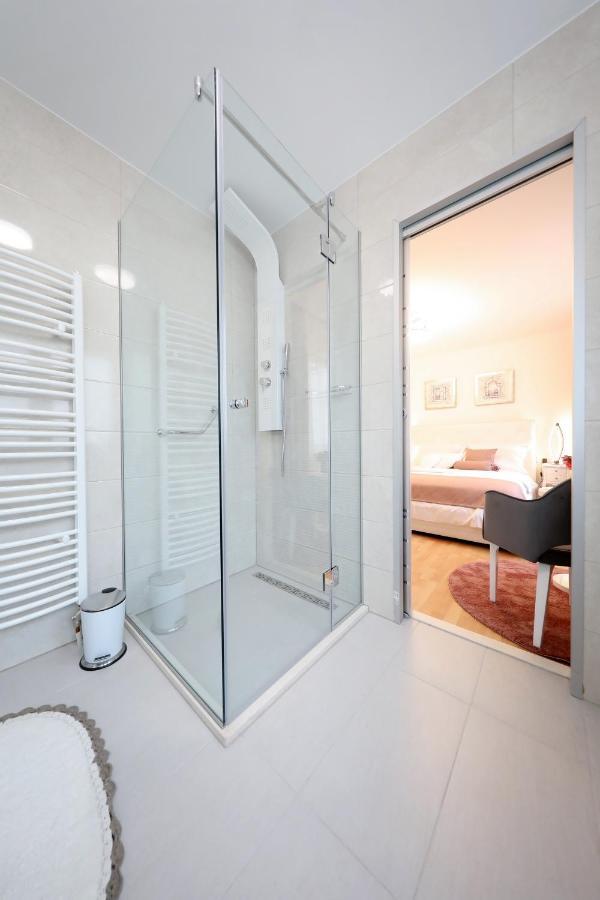 Rosita Deluxe Rooms Zadar Bagian luar foto