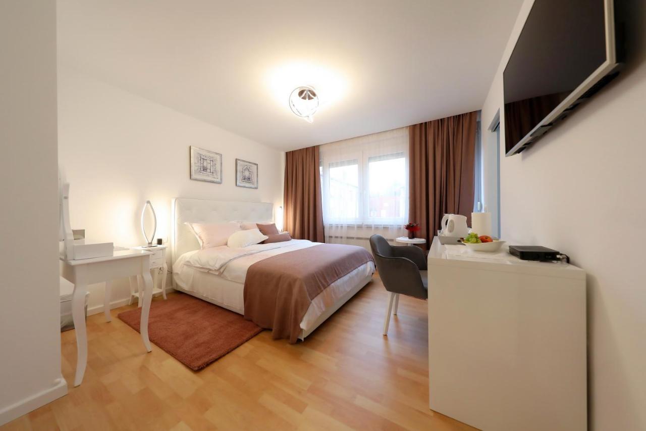 Rosita Deluxe Rooms Zadar Bagian luar foto